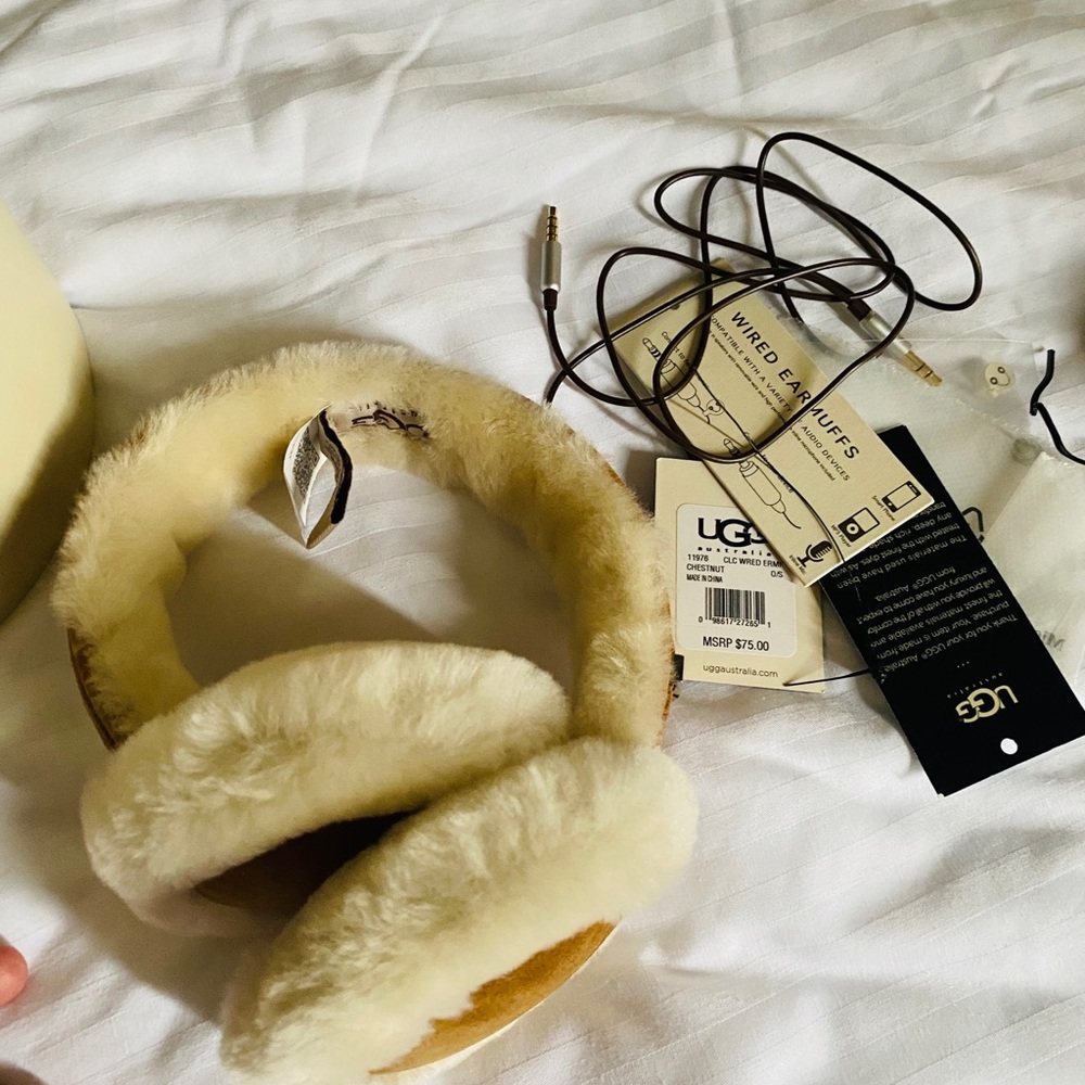 Ugg wired earmuffs